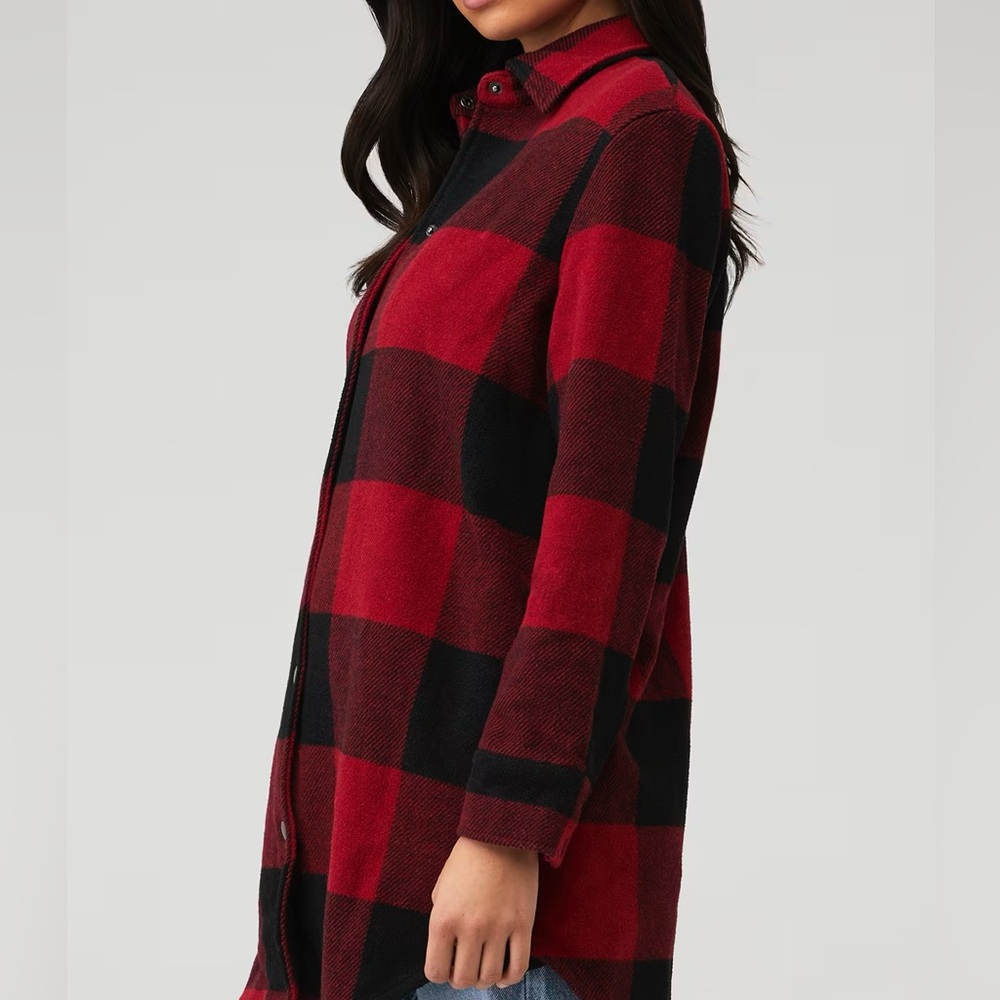 BB Dakota Red and Black Eldridge Shacket
(B5)